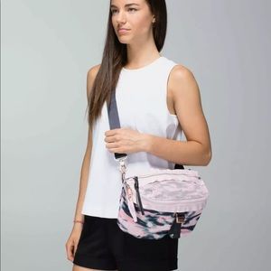 Lululemon go lightly bag wamo camo purse
